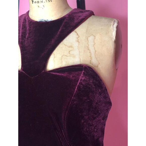 1990s POLY FASHION USA Velvet High SLIT Gown W/Cage Back & Statement Collar. S-M - Picture 5 of 10